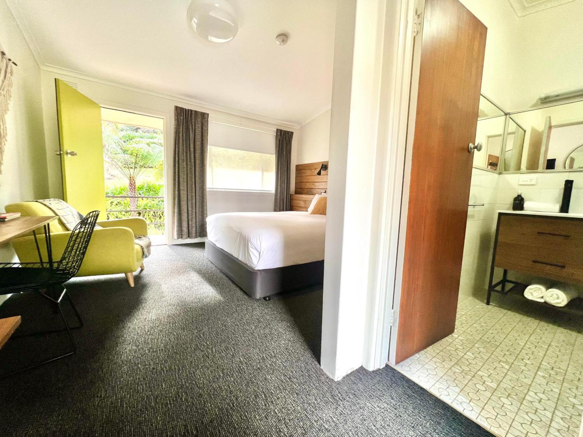 The Warby, Where Mid-Century Style Meets The Mountains Warburton Ngoại thất bức ảnh