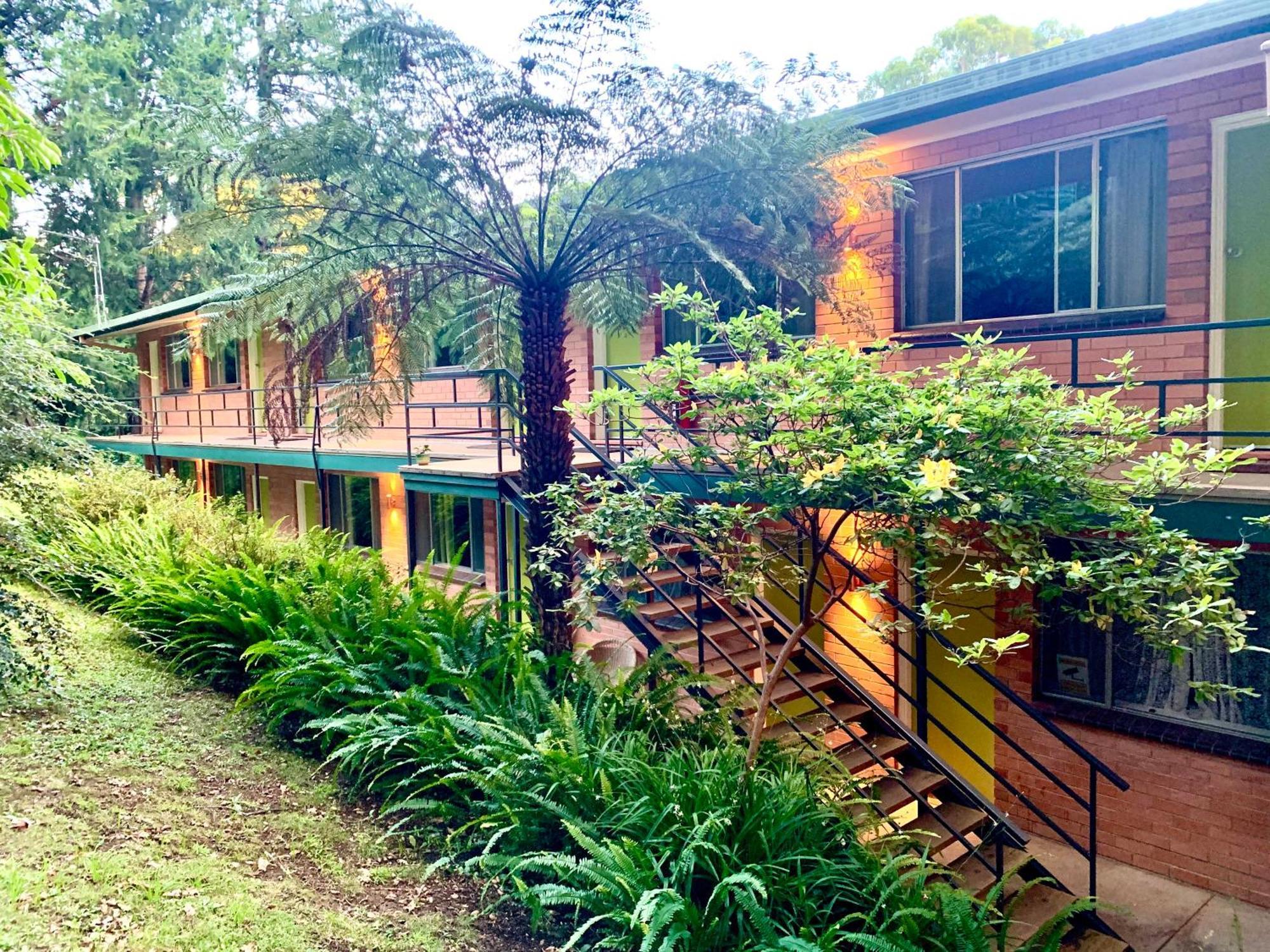 The Warby, Where Mid-Century Style Meets The Mountains Warburton Ngoại thất bức ảnh
